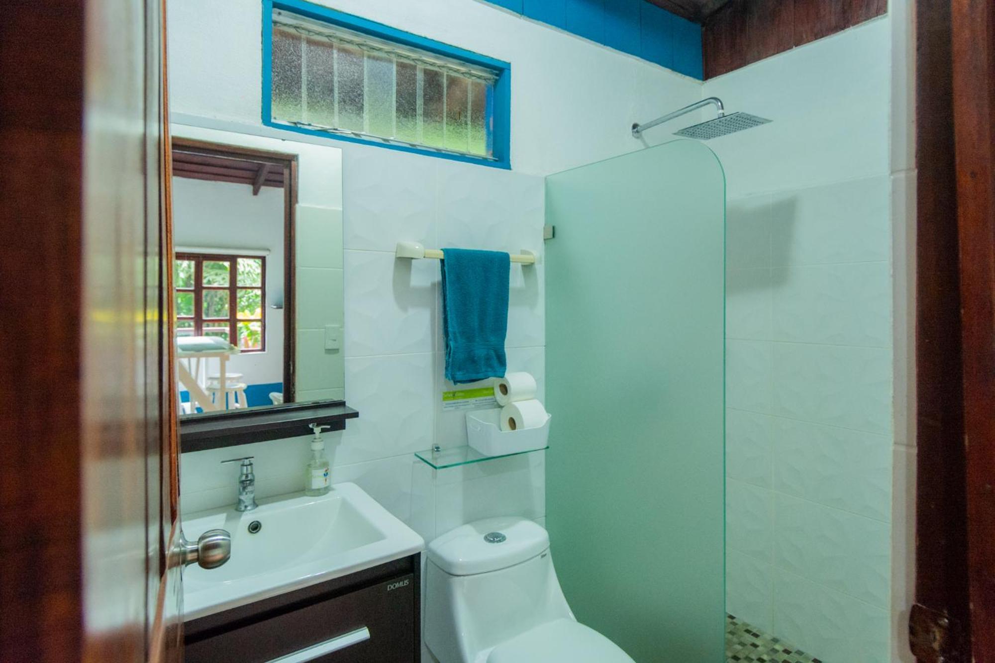 Selva Color - Forest & Beach Ecolodge Quebrada Ganado الغرفة الصورة